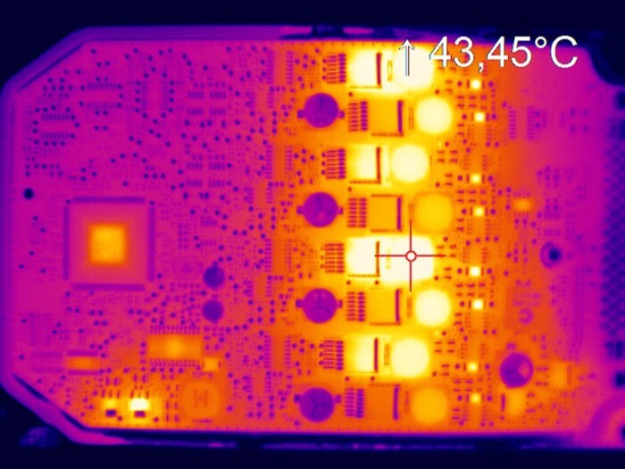 Thermal image PCB captured with IR camera optris PI 640